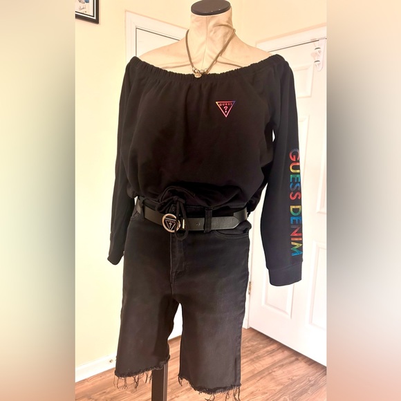 Guess Crop Sweatshirt - Picture 4 of 16